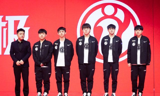 证券交易市 证券交易市